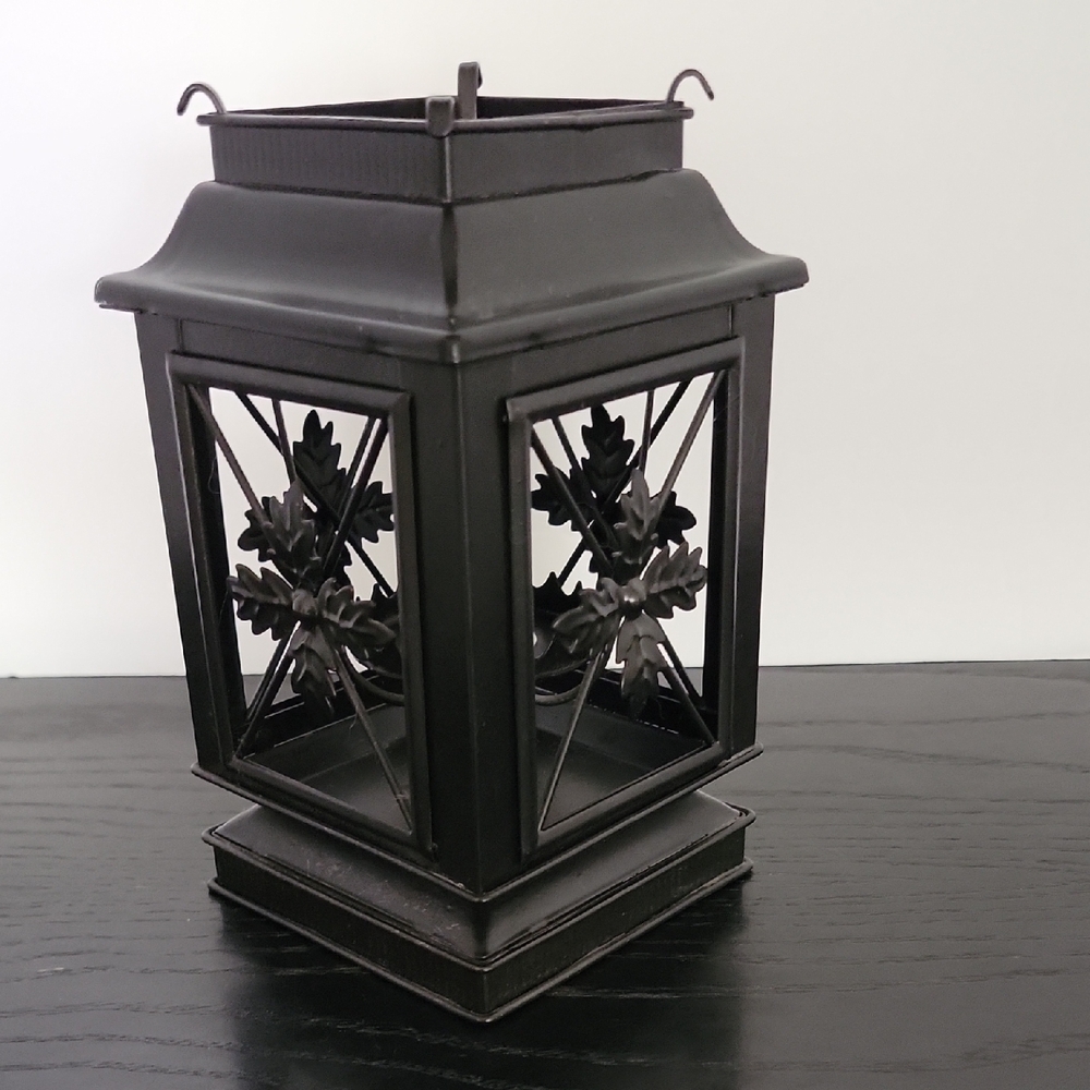 Bath & Body Works 7” Black Metal Lantern Mini Candle Holder•Oak Leaves